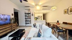 Lakeville (D22), Condominium #556805401